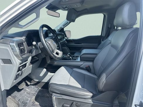 Used 2023 Ford F150 Lariat AWD/4WD image 10