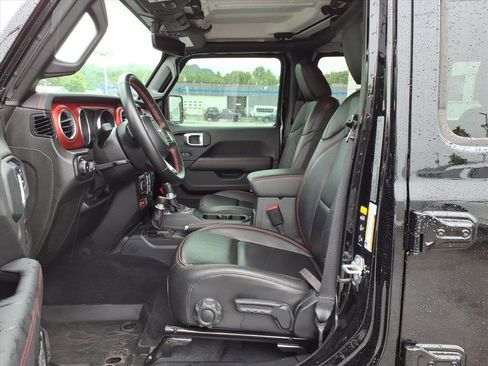 Used 2021 Jeep Wrangler Unlimited Rubicon w/ Xtreme Recon 35" Tire Package AWD/4WD image 10