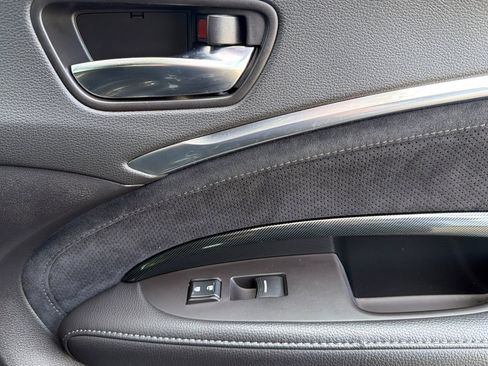 Used 2019 Acura MDX A-Spec image 21