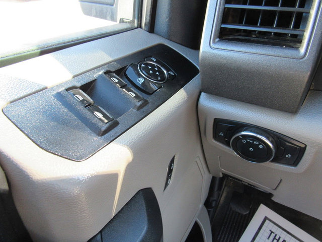 Used 2021 Ford F550 2WD Crew Cab Super Duty image 38