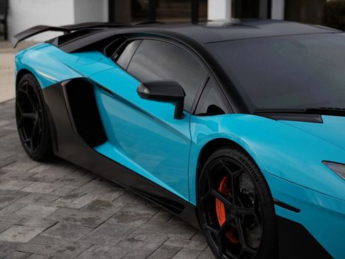 Used 2012 Lamborghini Aventador LP 700-4 AWD/4WD image 6