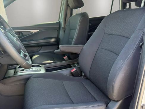 Used 2021 Honda Passport Sport image 15