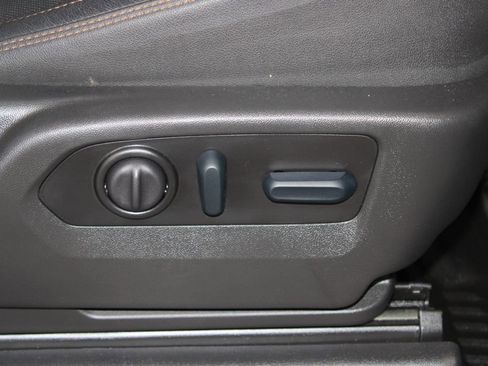 Used 2022 GMC Sierra 2500 AT4 w/ AT4 Preferred Package image 28