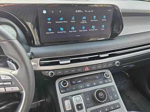 Used 2025 Hyundai Palisade SEL FWD image 15