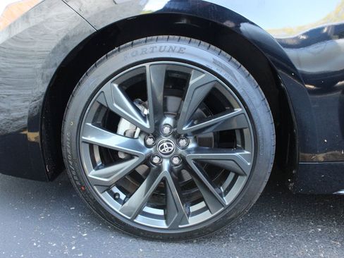 Used 2024 Toyota Corolla SE FWD image 11