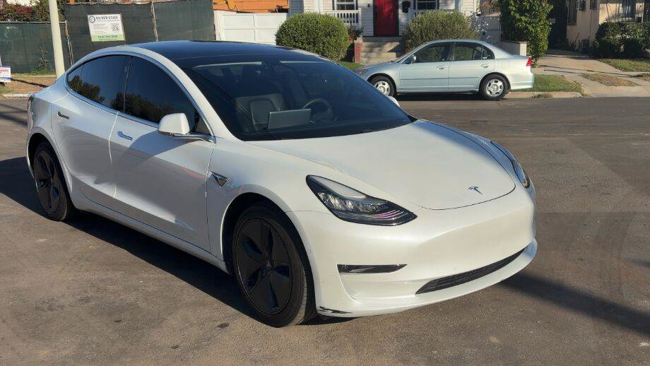 Used 2020 Tesla Model 3 Long Range AWD/4WD image 2