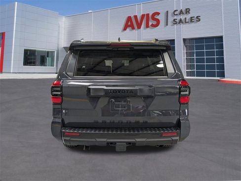 Used 2025 Toyota 4Runner SR5 image 7