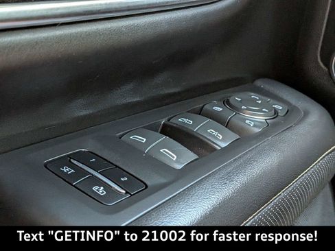 Used 2024 Chevrolet Tahoe Premier AWD/4WD image 30