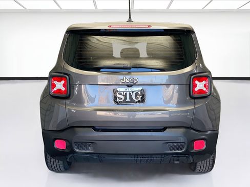 Used 2016 Jeep Renegade Sport w/ Power & Air Group image 5