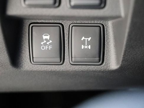 Used 2023 Nissan Frontier PRO-4X w/ Pro-4X Premium Package image 35