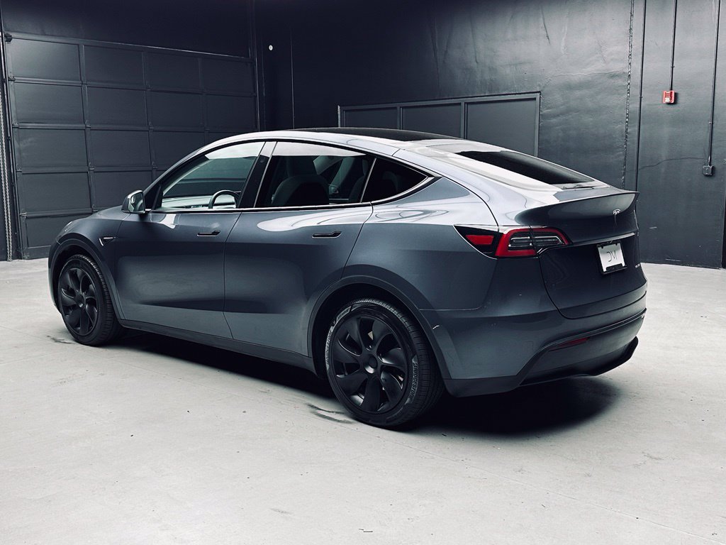 Used 2023 Tesla Model Y Long Range AWD/4WD image 4