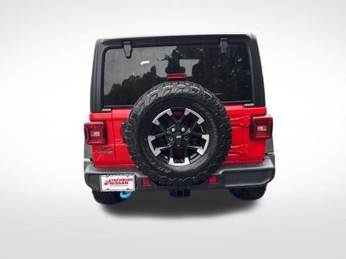 Used 2024 Jeep Wrangler Unlimited Rubicon 4xe image 5