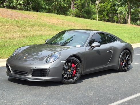 Certified 2017 Porsche 911 Carrera S RWD image 1