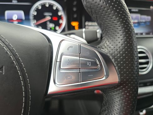 Used 2015 Mercedes-Benz S 550 4MATIC Coupe image 18