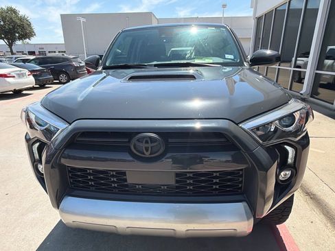 Used 2024 Toyota 4Runner TRD Off-Road AWD/4WD image 3