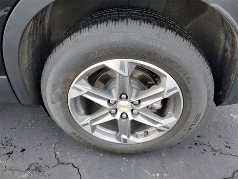 Used 2025 Chevrolet Blazer LT image 32