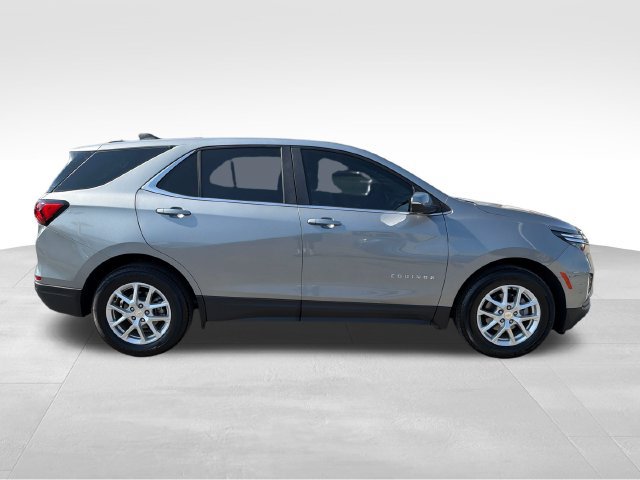 Used 2024 Chevrolet Equinox LT FWD image 8