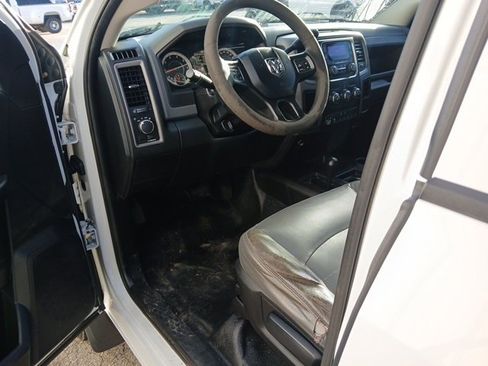 Used 2016 RAM 3500 Tradesman w/ Chrome Appearance Group image 35