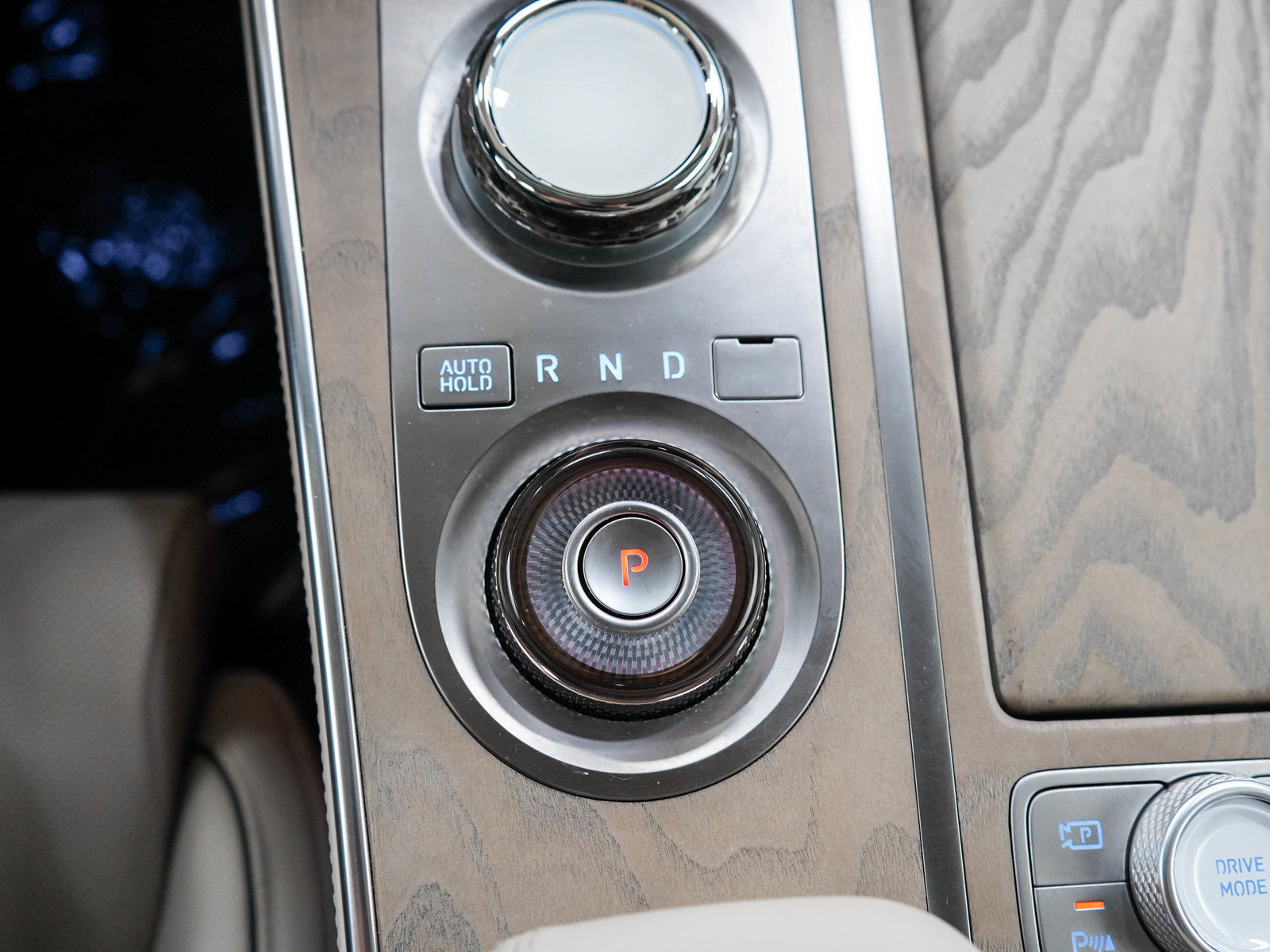 Used 2024 Genesis GV80 3.5T w/ Prestige Package AWD/4WD image 23