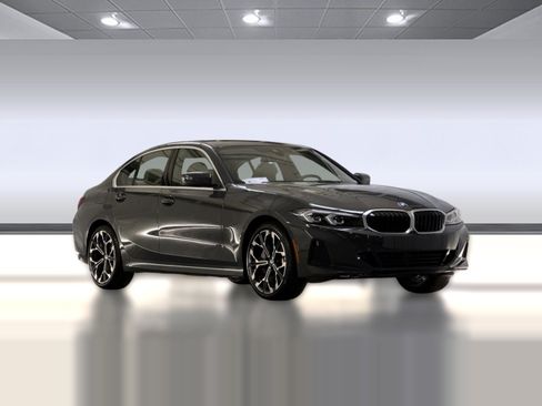 Used 2026 BMW 330i Sedan w/ Premium Package RWD image 7