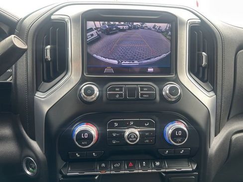 Used 2021 GMC Sierra 1500 Elevation image 11