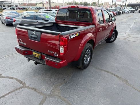 Used 2017 Nissan Frontier PRO-4X w/ Pro-4x Graphics Package AWD/4WD image 49