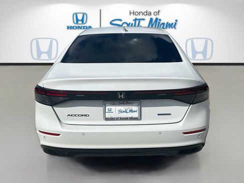Used 2023 Honda Accord EX-L image 6