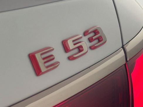 New 2026 Mercedes-Benz E 53 AMG e 4MATIC Sedan image 8