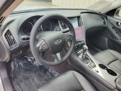 Used 2014 INFINITI Q50 Premium w/ Navigation Package AWD/4WD image 29