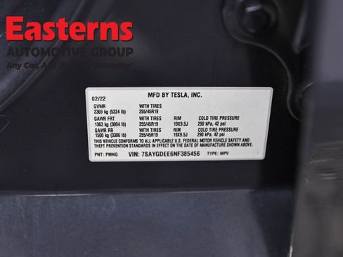 Used 2022 Tesla Model Y Long Range image 33