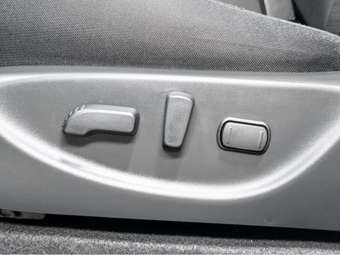 Used 2024 Nissan Leaf SV Plus FWD image 6
