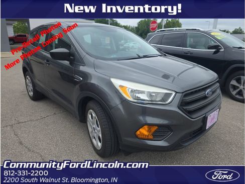 Used 2017 Ford Escape S FWD image 1