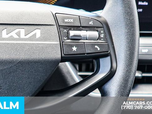 Used 2025 Kia K4 FWD image 34