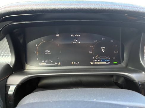 Used 2020 Lincoln Aviator Black Label Grand Touring w/ Class IV Trailer Tow Package AWD/4WD image 14