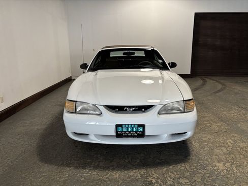 Used 1998 Ford Mustang GT image 6
