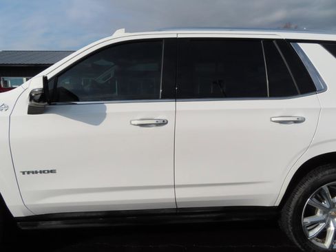 Used 2021 Chevrolet Tahoe High Country w/ Premium Package image 15