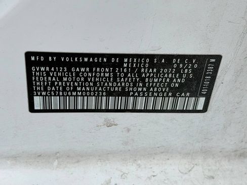 Used 2021 Volkswagen Jetta SE w/ SE Cold Weather Package FWD image 25