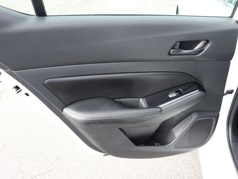 Used 2023 Nissan Altima 2.5 SV image 13