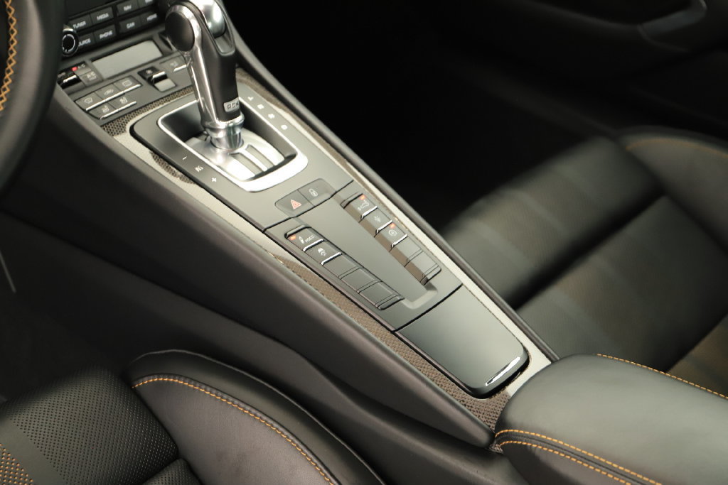 Used 2018 Porsche 911 Turbo S AWD/4WD image 17