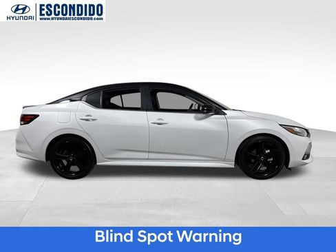 Used 2023 Nissan Sentra SR w/ Midnight Edition Package image 6