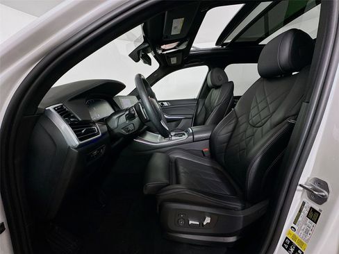 Certified 2023 BMW X5 xDrive40i w/ Premium Package image 21