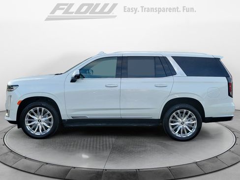 Used 2022 Cadillac Escalade Premium Luxury image 4