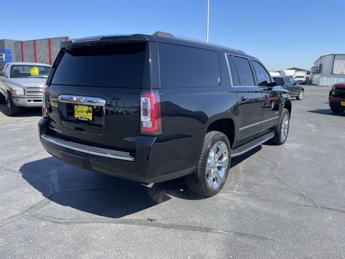 Used 2018 GMC Yukon XL Denali w/ Open Road Package image 8