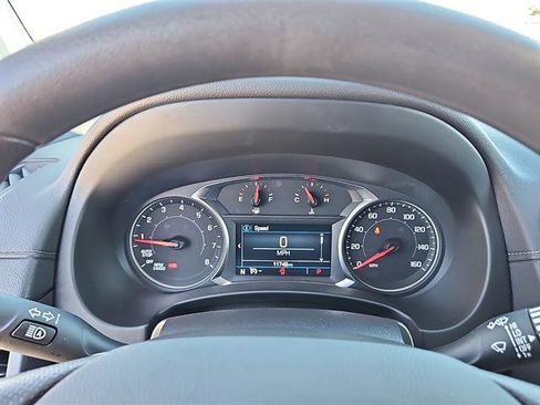 Used 2024 GMC Terrain SLE image 14