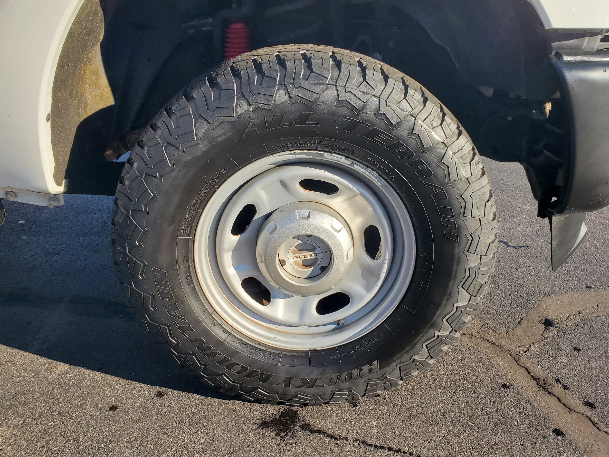 Used 2016 Ford F250 XL AWD/4WD image 24