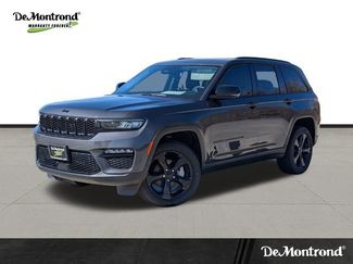 Used 2023 Jeep Grand Cherokee Limited w/ Black Appearance Package video 1