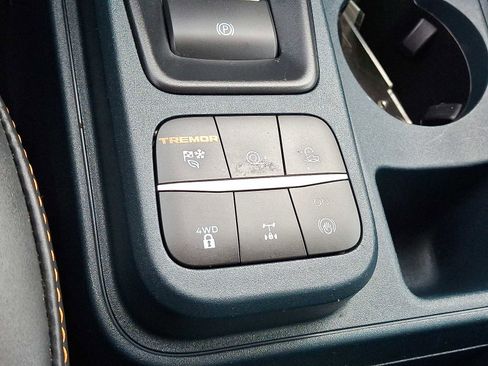 Used 2024 Ford Maverick Tremor w/ Tremor Off-Road Package image 24