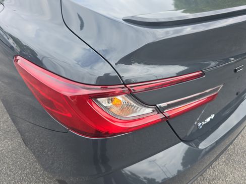 Used 2025 Toyota Camry SE w/ Convenience Package FWD image 32