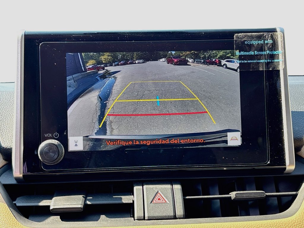 Used 2025 Toyota RAV4 LE AWD/4WD image 11