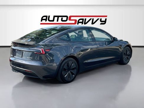 Used 2025 Tesla Model 3 Long Range AWD/4WD image 7